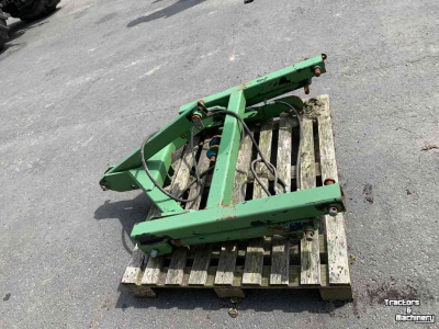 Other tillage machinery and accessories  Hydraulische hef (merk onbekend)
