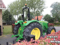 Tractor John Deere 5065E 4WD