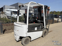 Forklift Unicarriers 1QL25Q HEFTRUCK ELEKTRISCH