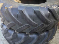 Wheels, Tyres, Rims & Dual spacers  650/85R38 Michelin en Good Year