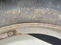 Wheels, Tyres, Rims & Dual spacers Alliance 230/95R44 (9.5R44)