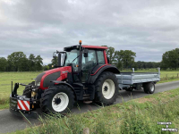 Tractor Valtra N82, trekker verhuur, tractor verhuur, trekker met kipper huren
