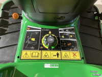 Ride-on mower John Deere X590