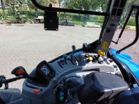 Tractor New Holland t6.140