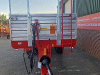 Manure spreader AGM Meststrooier 8 ton