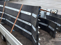 Rubber yard scraper Roo Rubber Vuilschuiver met euro aansluiting