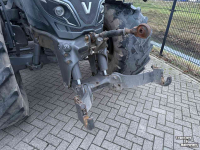 Tractor Valtra T214
