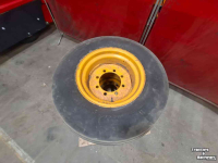 Wheels, Tyres, Rims & Dual spacers Vredestein 16.0/70 Nylon