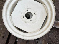Wheels, Tyres, Rims & Dual spacers Renault Renault voorvelg - 5.5x18
