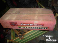 Used parts for tractors International 423