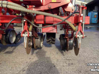 Vegetable- / Precision-seed drill Becker Aeromat AP8ZGE Maiszaaimachine