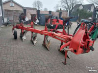 Ploughs Kverneland 4 schaar ploeg