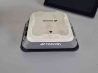 GPS steering systems and attachments Topcon gps-systeem