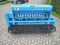Seed drill Sicma Graszaaimachine zaaimachine