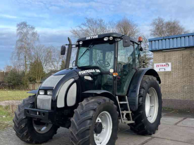Tractor Zetor Zetor Forterra 11441 (135)