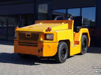 Other transport and industrial equipment and accessories Nissan FV02 pushback truck