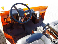 Other transport and industrial equipment and accessories Nissan FV02 pushback truck