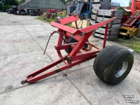 Fertilizer spreader  Kunstmeststrooier, onderstel, banden, diversen