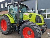 Tractor Claas Arion 450 Tractor Traktor