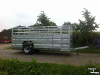 Livestock trailer Heuvelmans 6VWH6025 veewagen 6 en 7 mtr