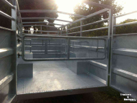 Livestock trailer Heuvelmans 6VWH6025 veewagen 6 en 7 mtr