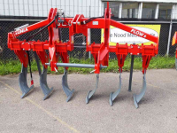 Cultivator Unia Plow 6 met hydraulische hef