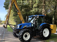 Tractor New Holland Tsa 135 met herder mbk512ls
