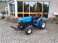 Tractors New Holland TC24 D
