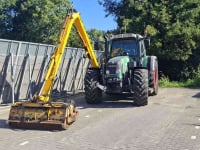 Tractor Fendt Fendt 712 TMS met herder arm