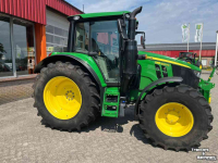 Tractor John Deere 6120M
