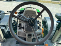 Tractor John Deere 6120M