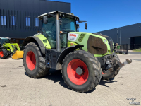 Tractor Claas AXION 830