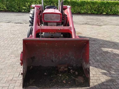 Tractor Massey Ferguson 135