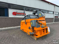 Straw spreader for boxes Flingk SHC