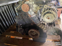 Engine Perkins 404-d15