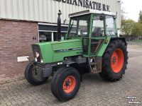 Tractors Fendt 305 LS