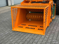 Straw spreader for boxes Flingk SVV 1250