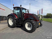 Tractor Valtra T174 Direct (vario)