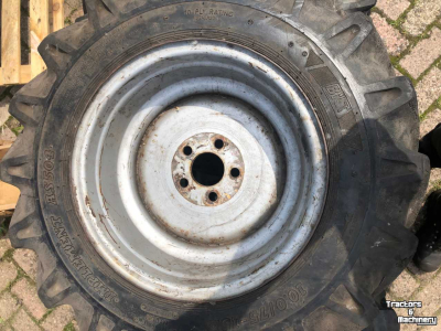 Wheels, Tyres, Rims & Dual spacers BKT 10.0/75-15.3