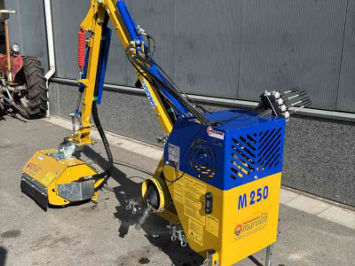 Mowing arm Marolin M250 met Garden 600