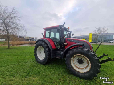 Tractor Valtra N142 Direct