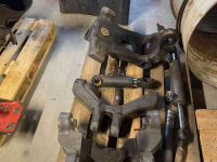 Used parts for tractors  DANA 735/615 VOORAS DELEN MF 7615