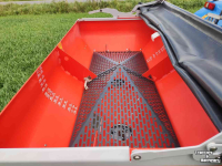 Fertilizer spreader Kubota DSM