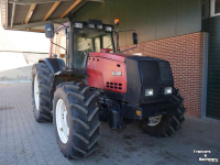 Tractor Valtra 8450