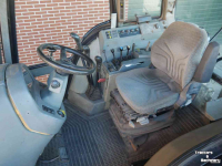 Tractor Valtra 8450