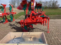 Ploughs Kverneland 3300B variomat
