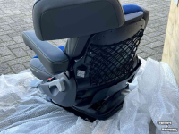 Tractor New Holland Blue Power Stoel  New H T7.xxx
