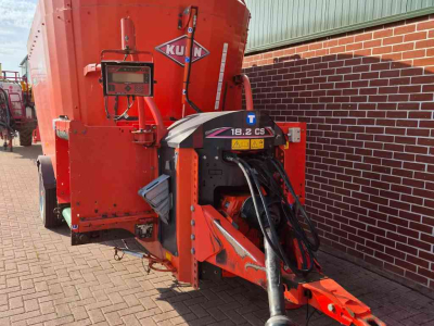 Feed mixer Kuhn Profile Crossmix 18.2 CS