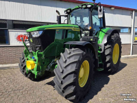 Tractor John Deere 6M200