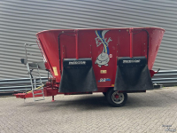 Vertical feed mixer Peecon VMW220